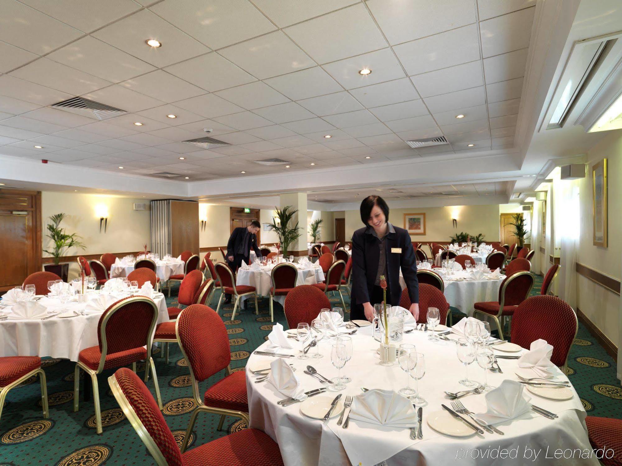 Hotel The Royal Angus Birmingham