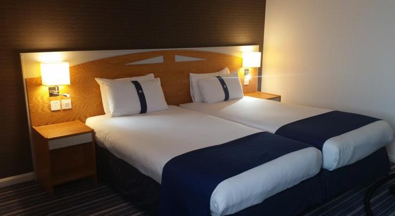 Express - Castle Bromwich, An Ihg 3*