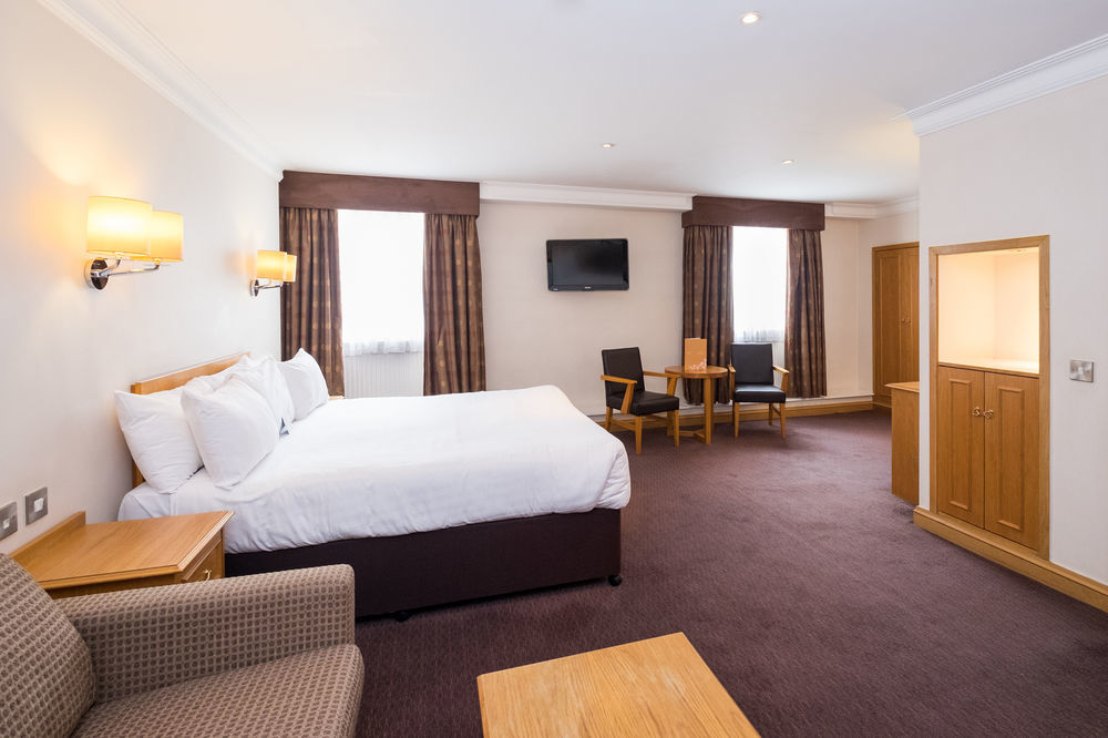 Hotel The Royal Angus 3*