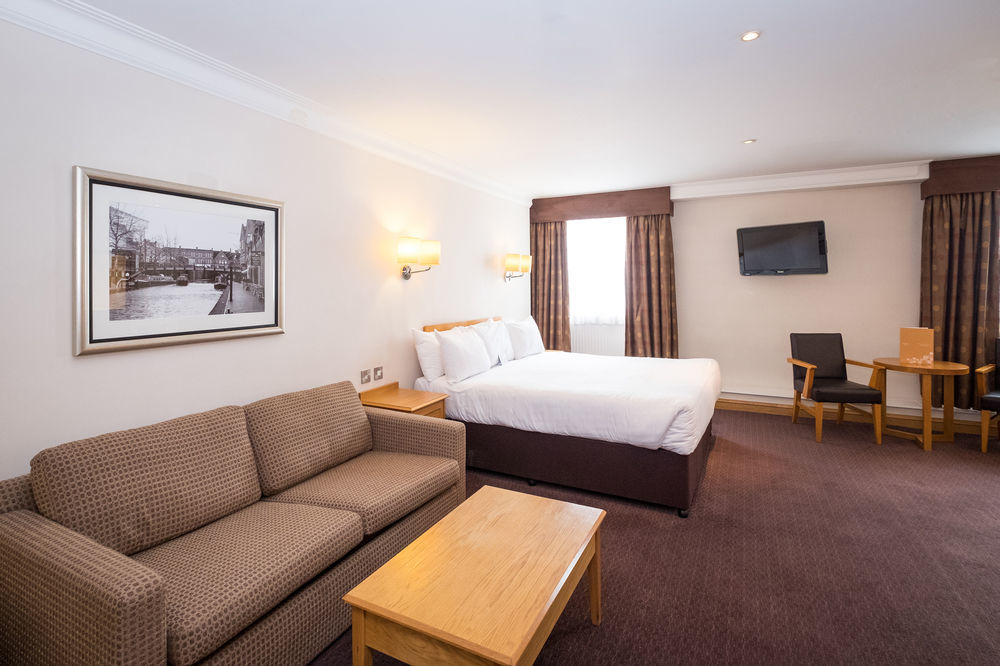 The Royal Angus 3* Birmingham