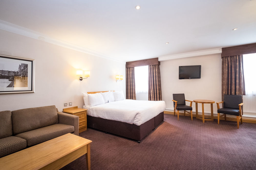 Hotel The Royal Angus 3*