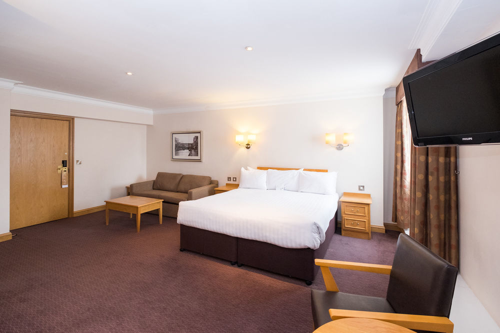 The Royal Angus 3* Birmingham