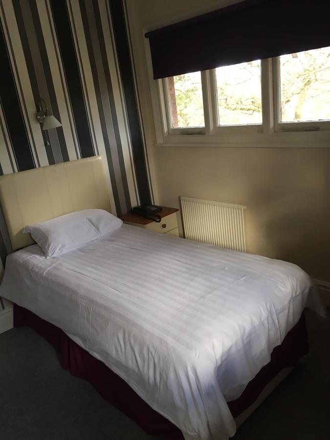 The Beeches Hotel 3*