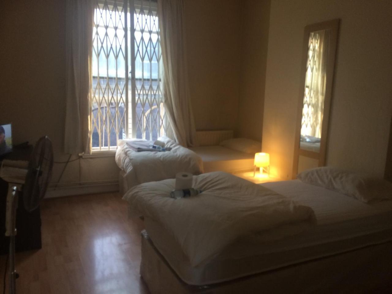 Bed & Breakfast Swan And Mitre Pub Birmingham
