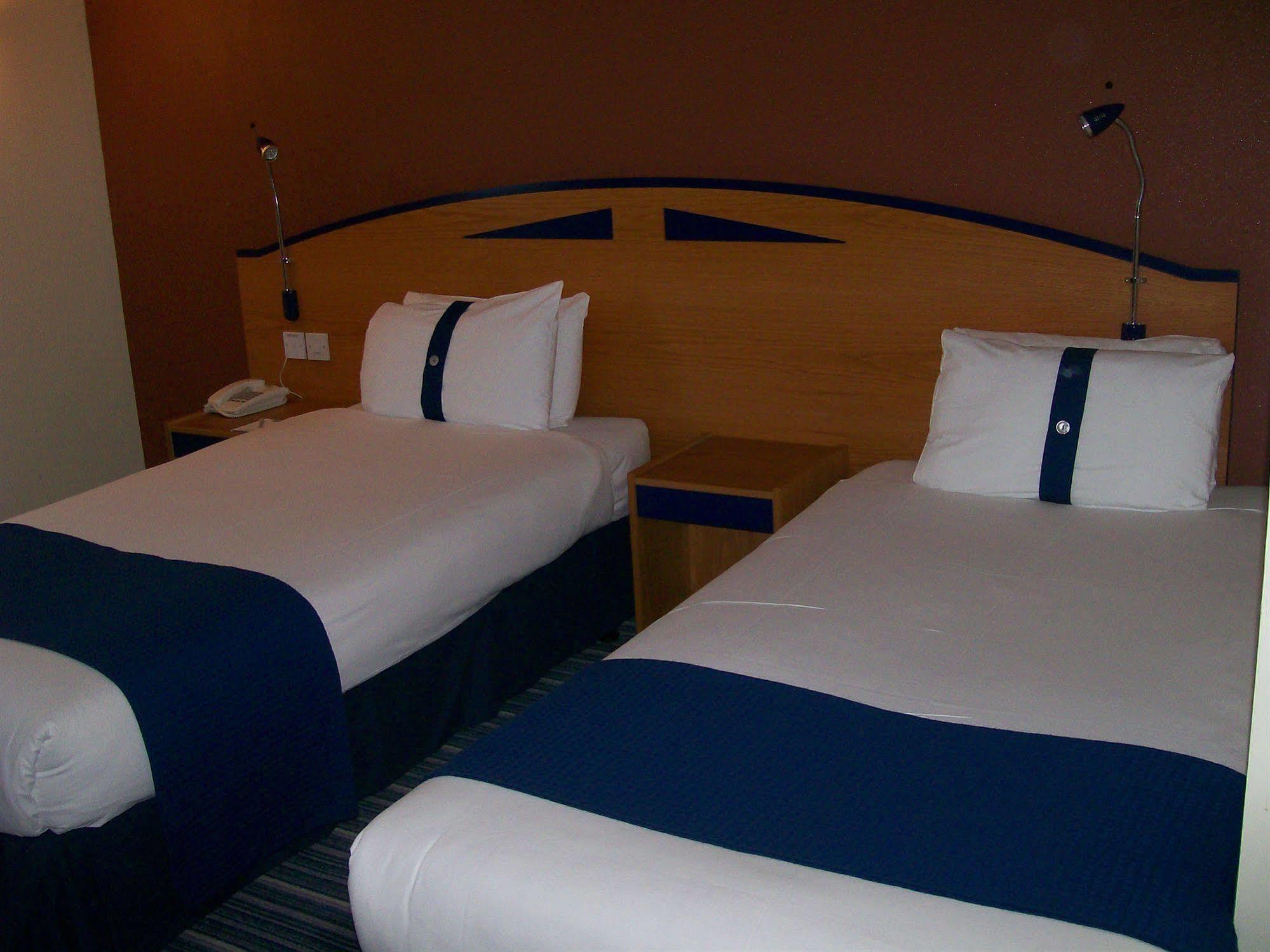 Express - Castle Bromwich, An Ihg 3*