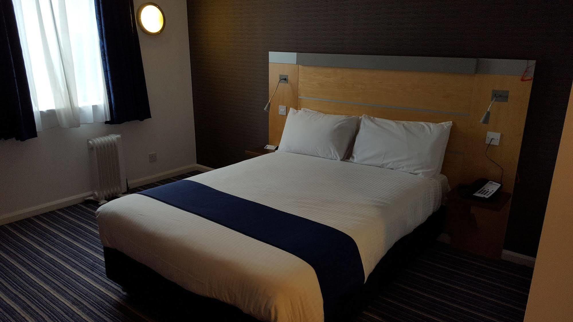 Express - Castle Bromwich, An Ihg Birmingham