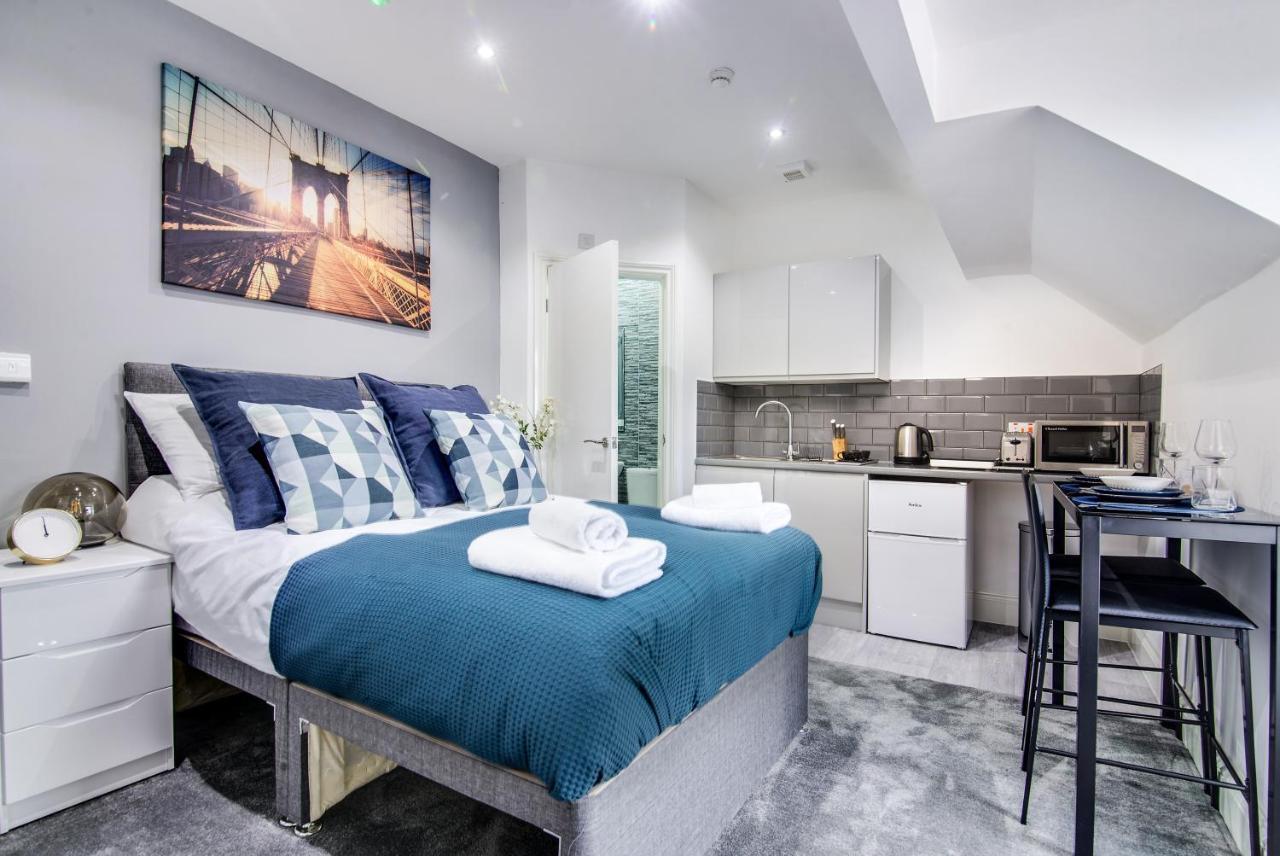 Apartment Modern Rotton Suites Birmingham