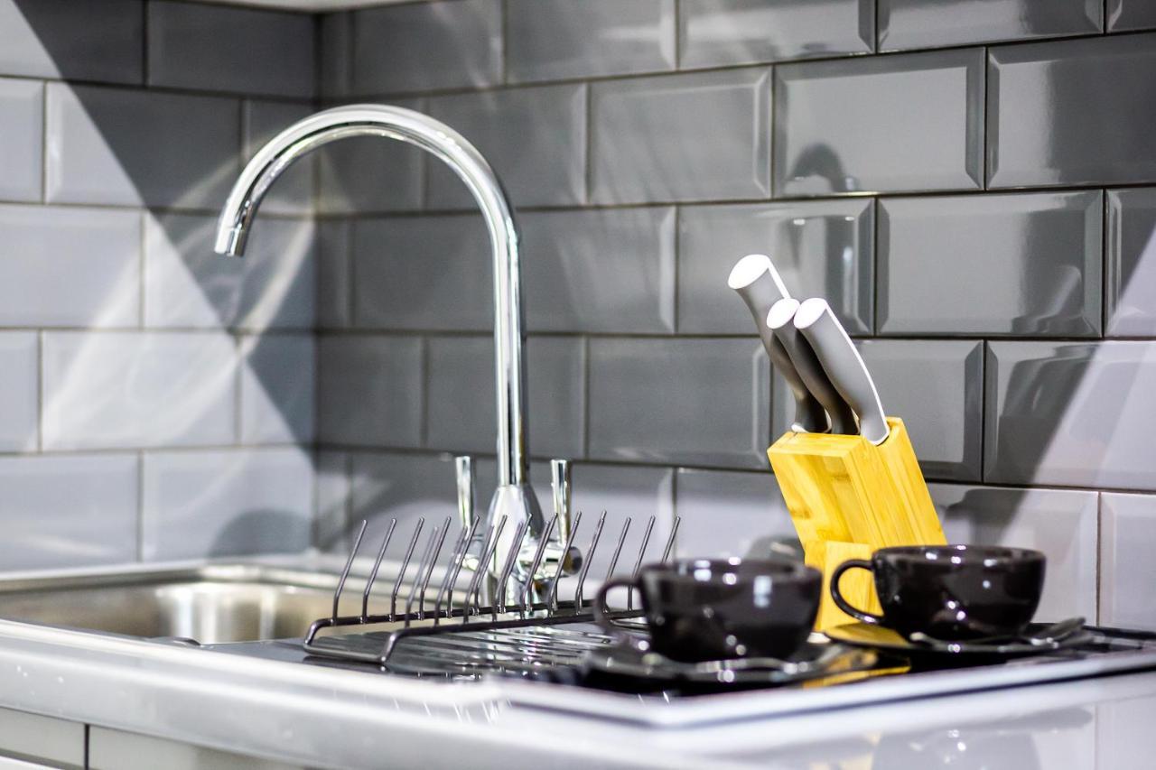 Apartment Modern Rotton Suites Birmingham