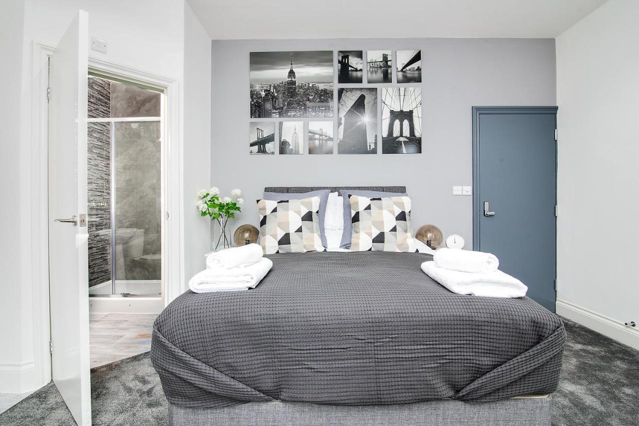 Apartment Modern Rotton Suites Birmingham