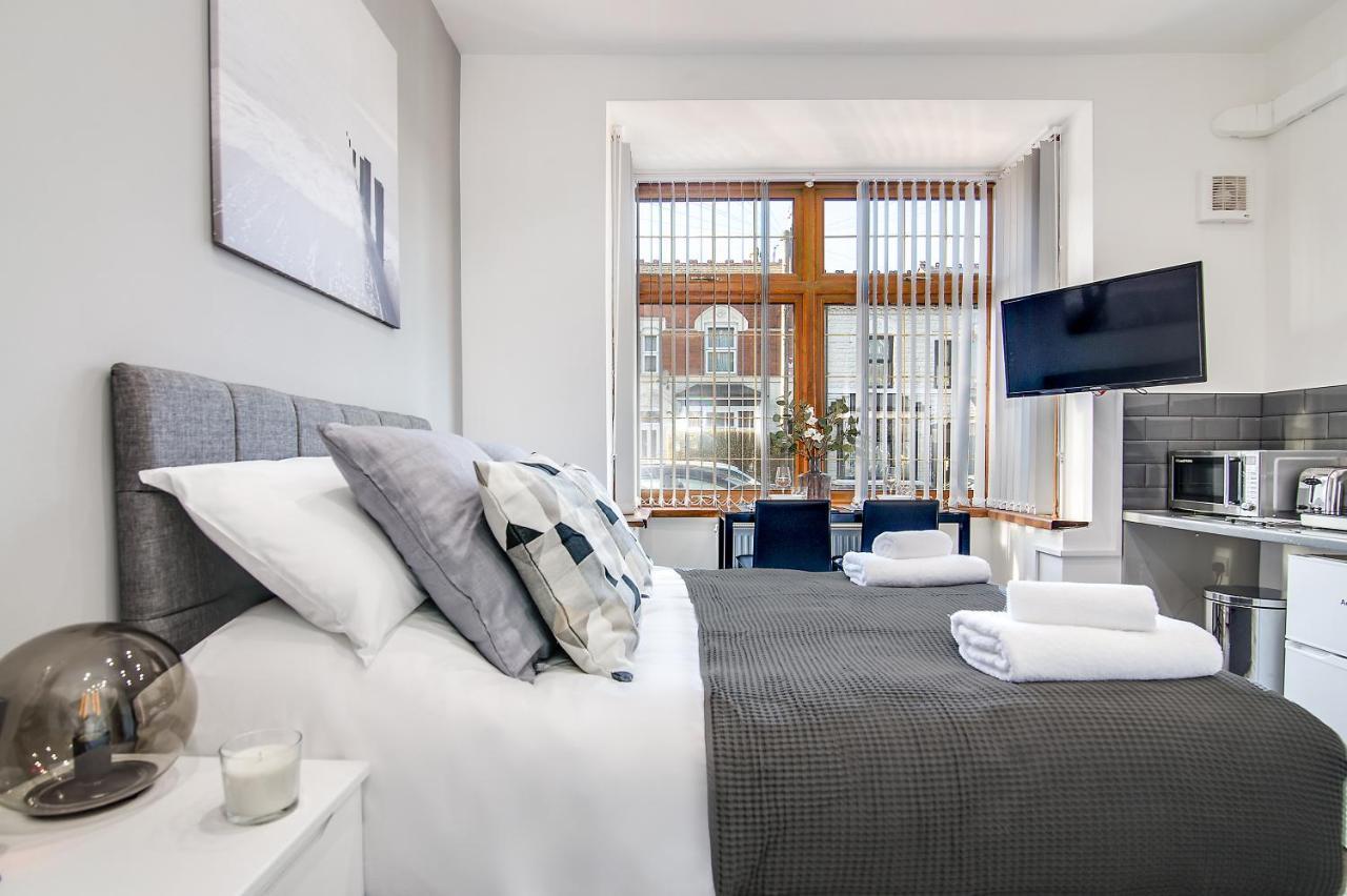 Apartment Modern Rotton Suites