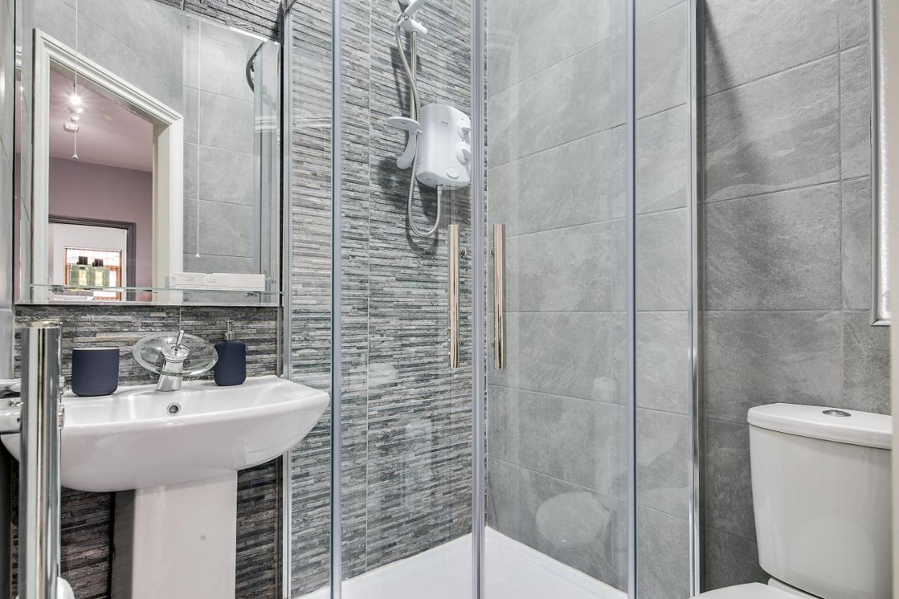 Modern Rotton Suites Apartment Birmingham