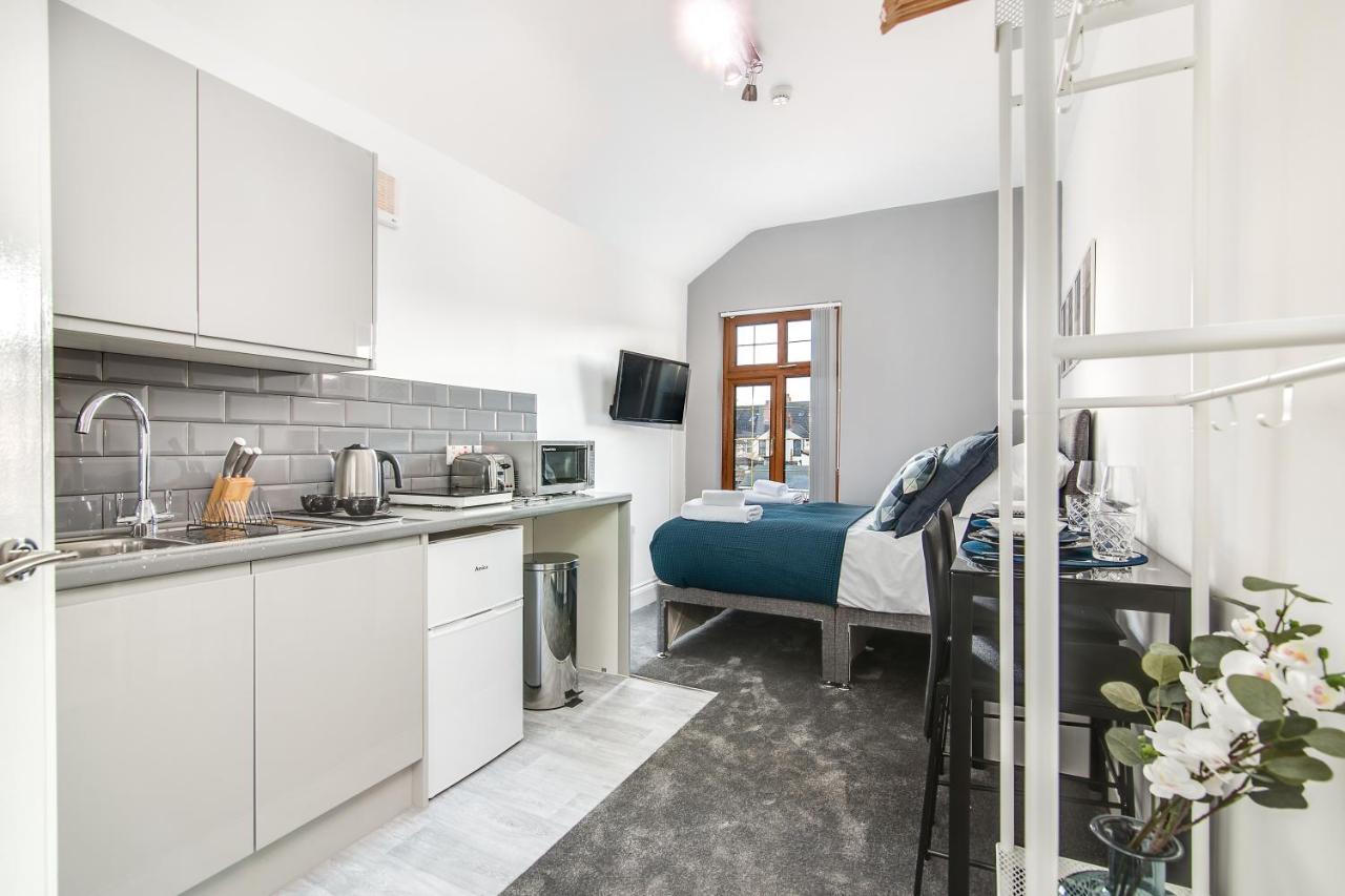 Apartment Modern Rotton Suites