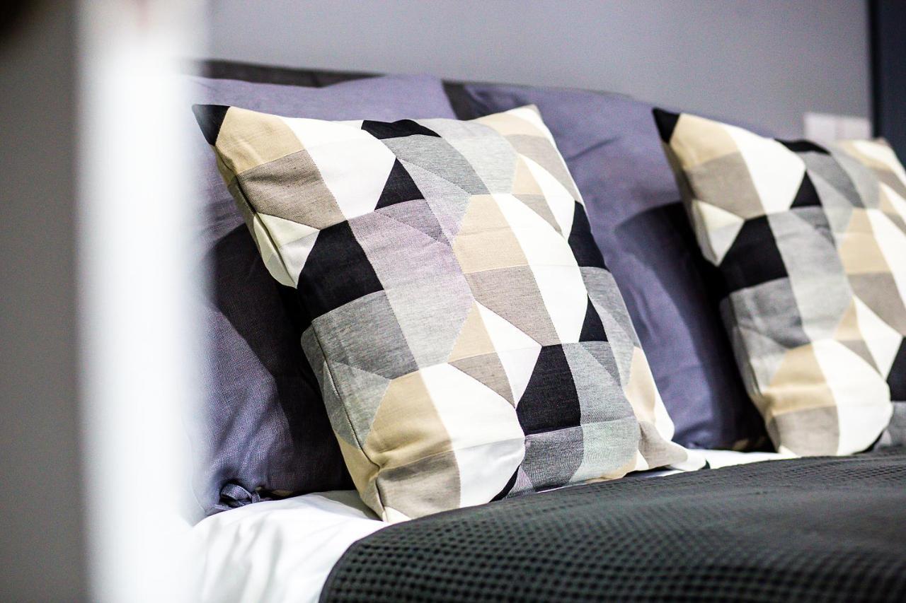 Modern Rotton Suites * Birmingham
