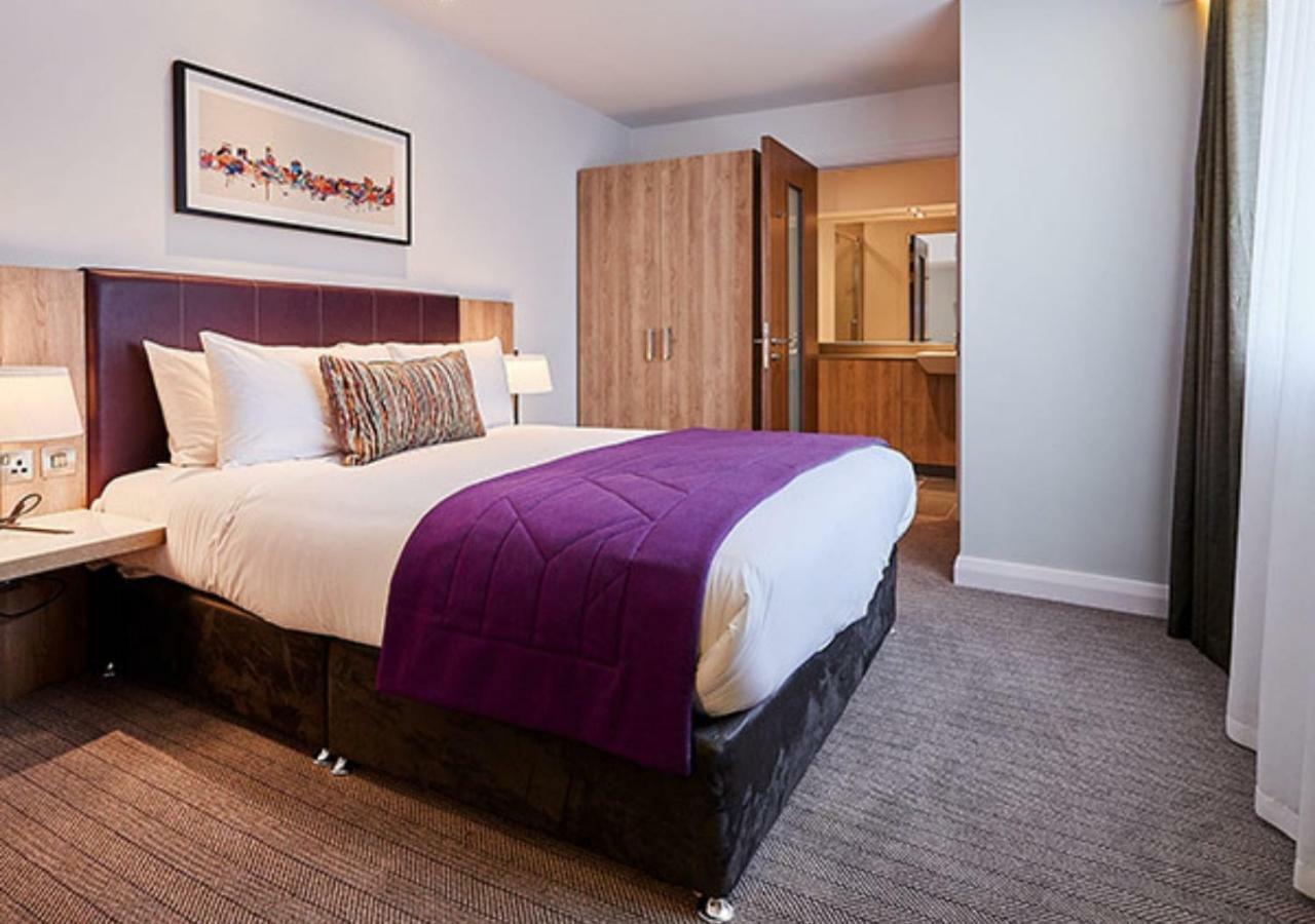Park Regis Hotel 4*