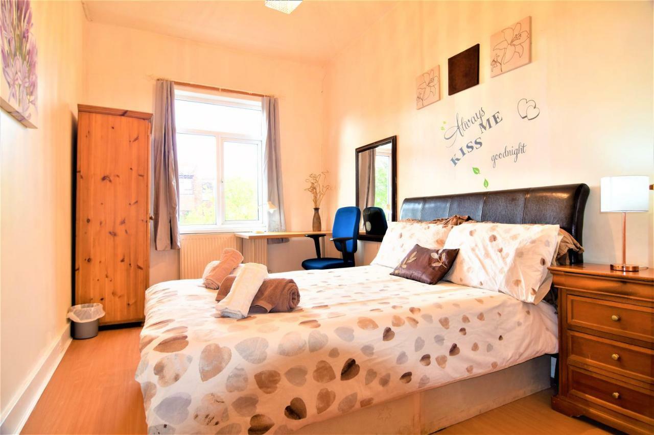 Manu'S Place Shared Apartments * Birmingham