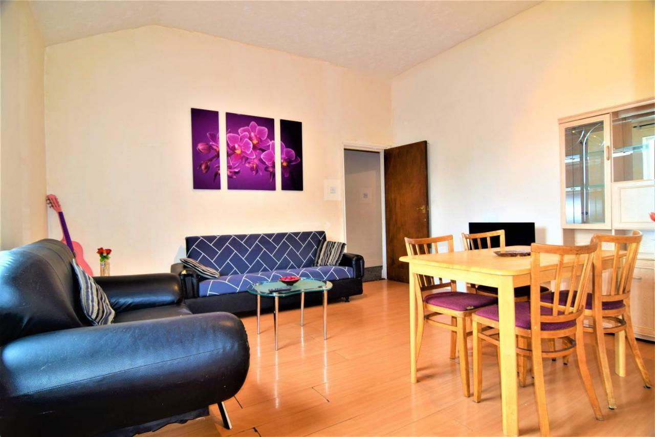 Homestay Manu'S Place Shared Apartments Birmingham