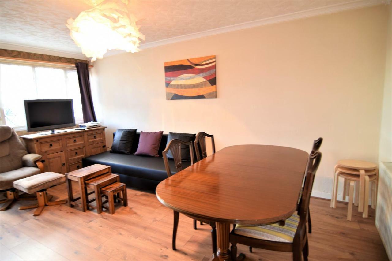 Holiday home The Chinatown - Private Garden, Netflix, Bbq & Bar *