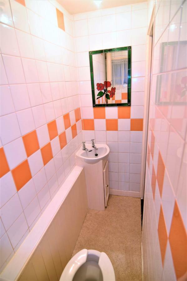 Holiday home The Chinatown - Private Garden, Netflix, Bbq & Bar Birmingham