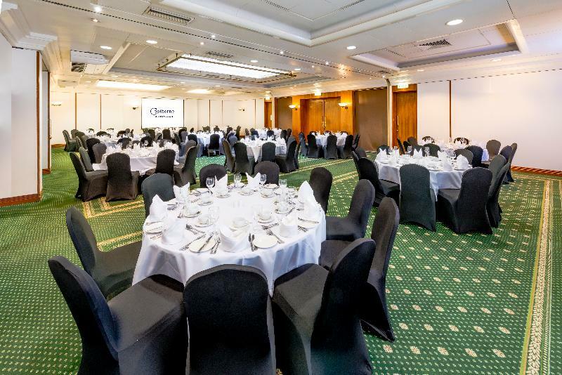 Copthorne Hotel 4*