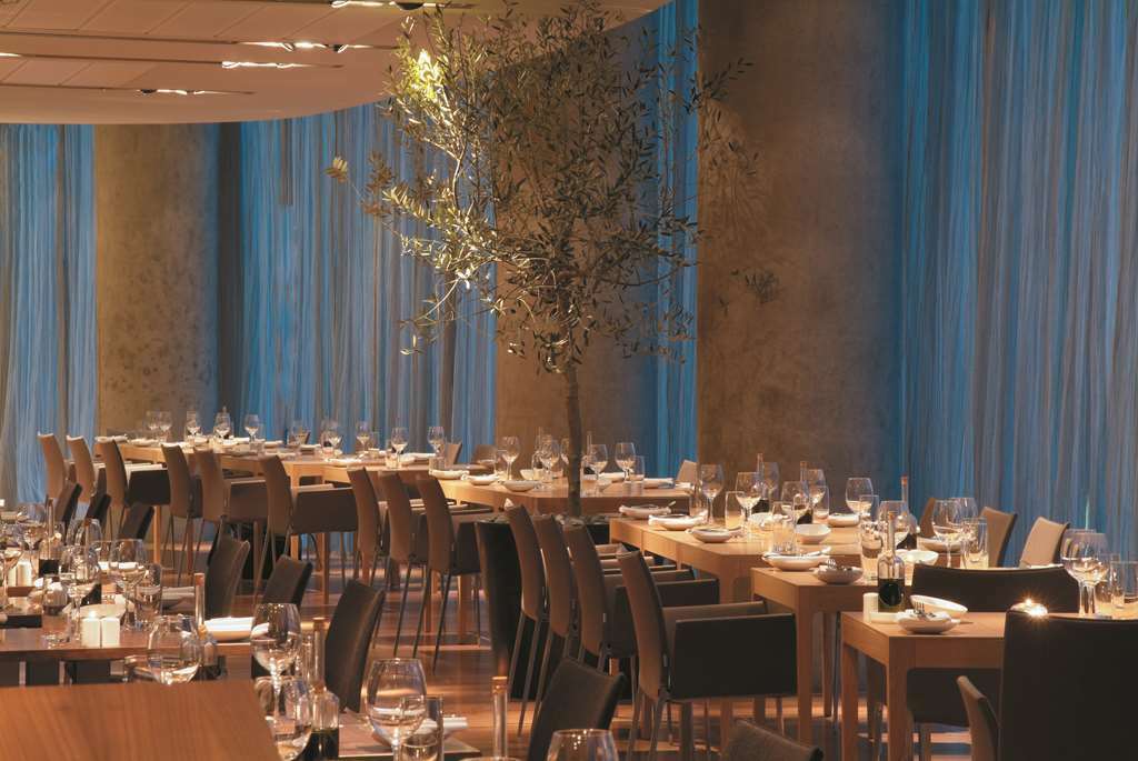 Hotel Radisson Blu Hotel, 4*