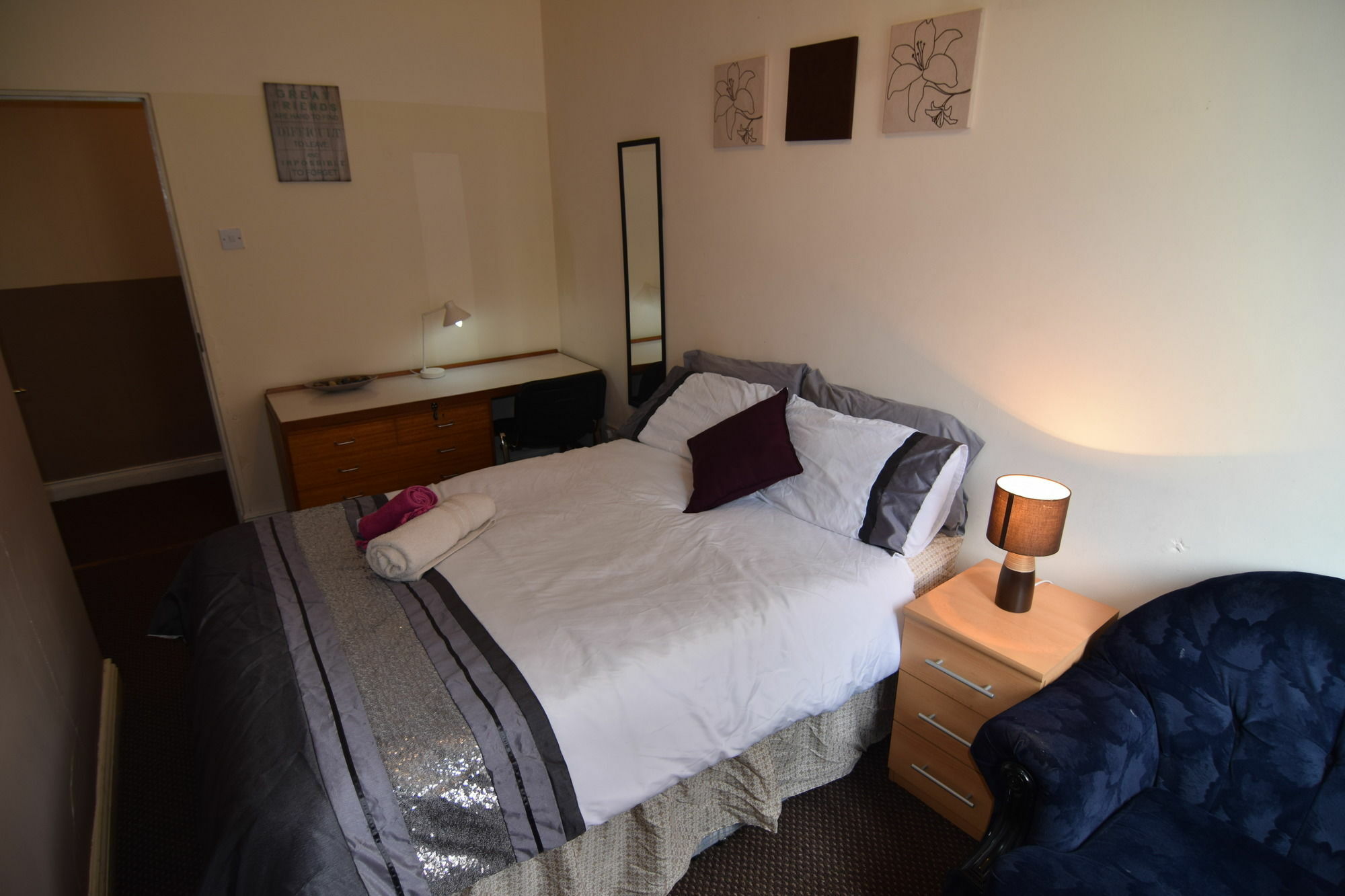 Manu'S Place Shared Apartments * Birmingham