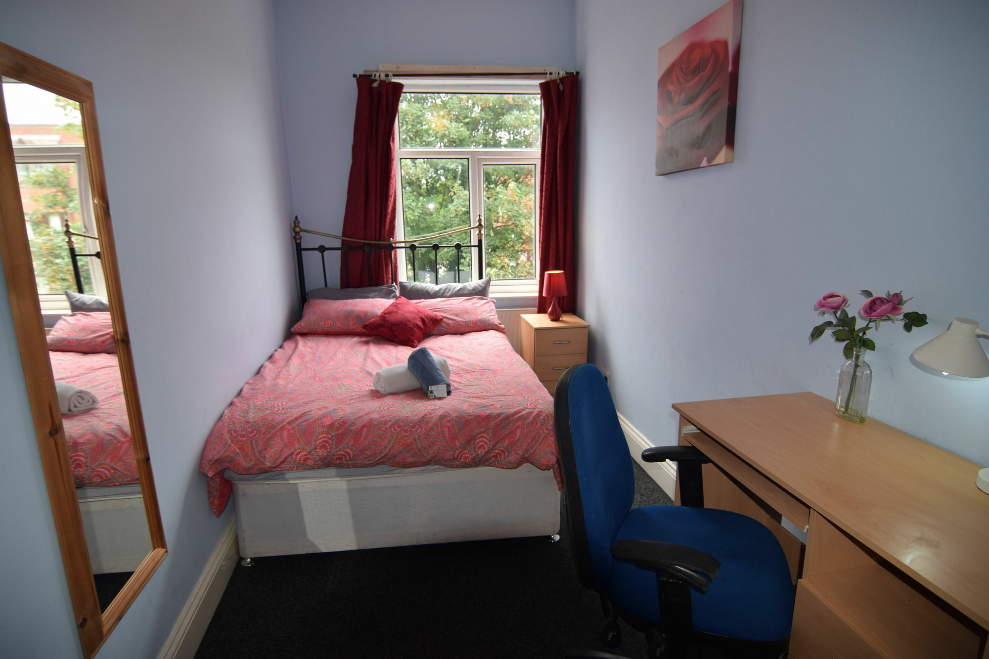 Manu'S Place Shared Apartments Birmingham