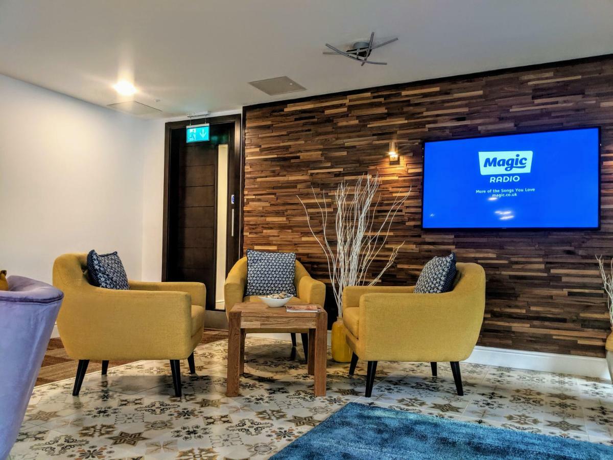 Hilux Apartment Birmingham