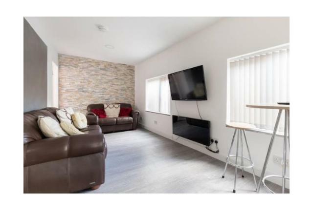 Apartment Treetops Flat3 Hall B28 *