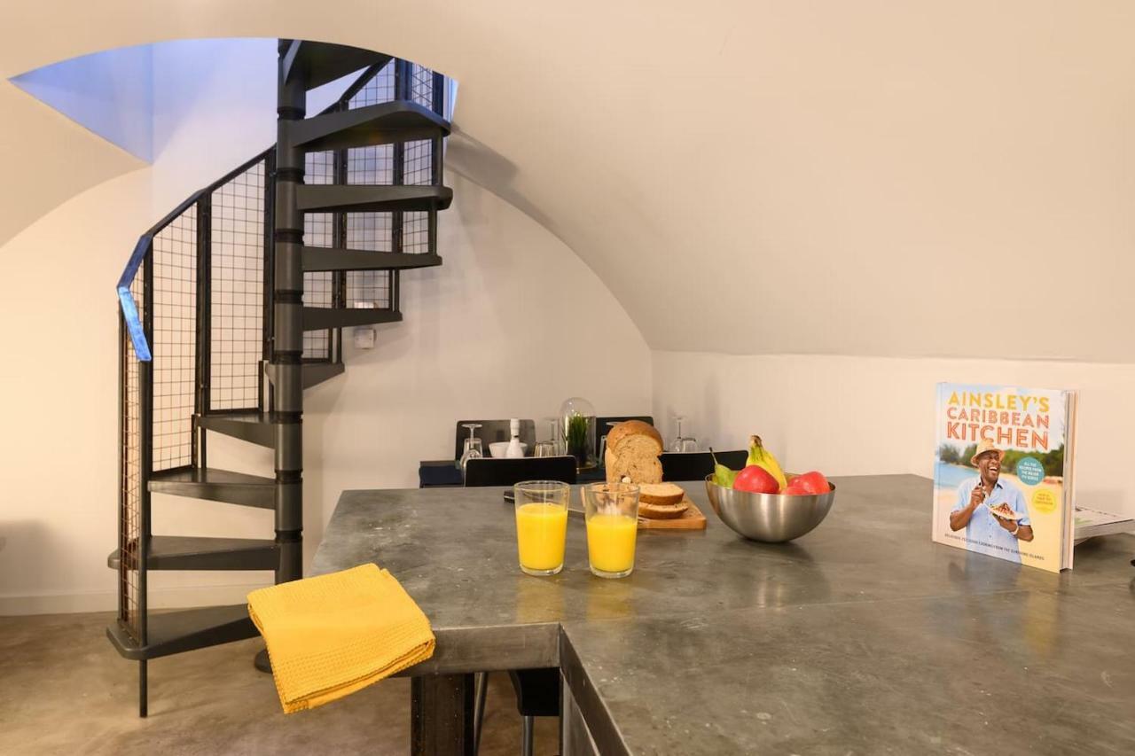 The Edge By Erban Homes Apartment *