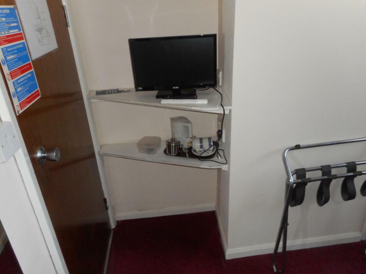 Astoria Motel 2*