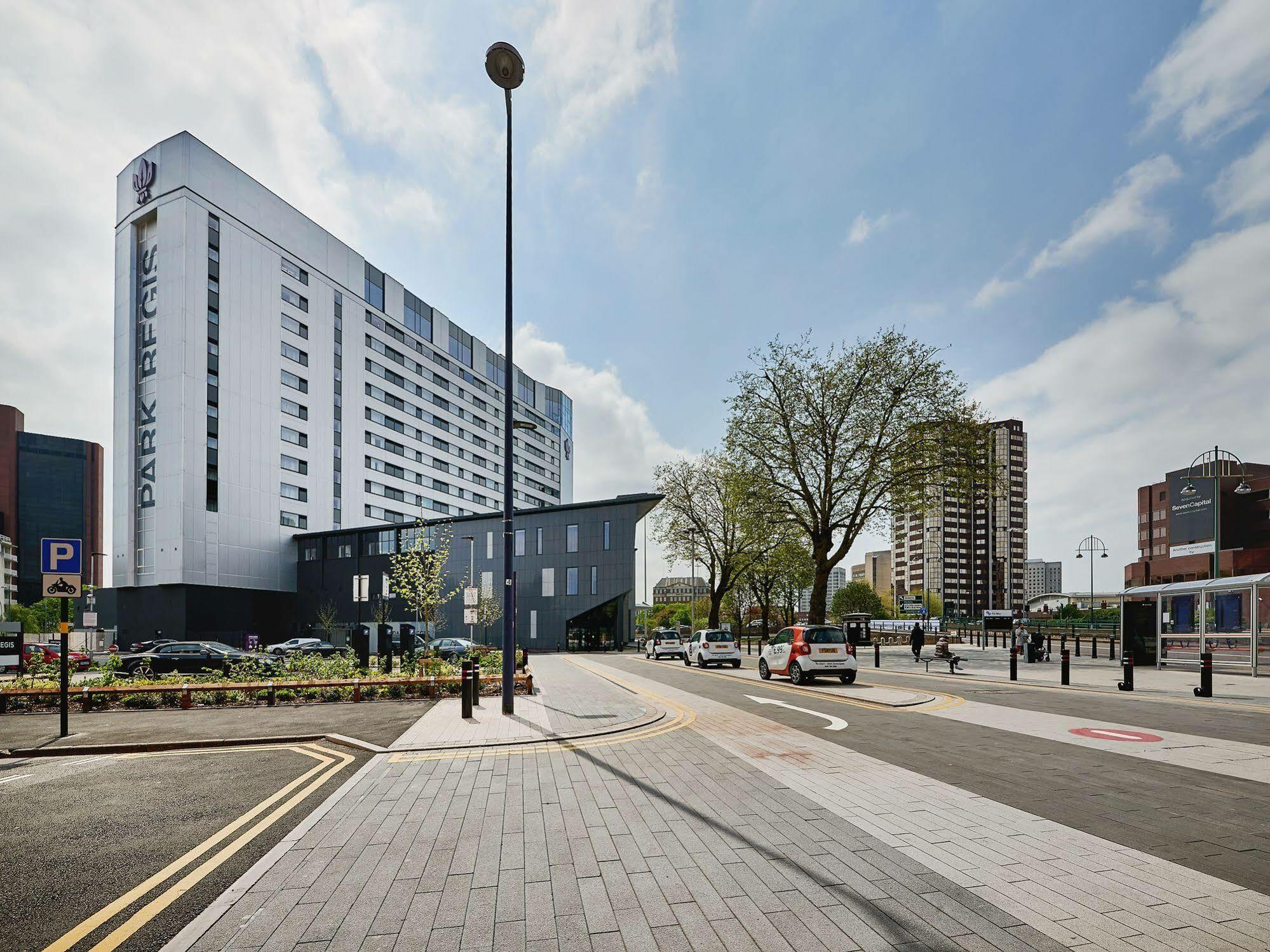 Park Regis 4*