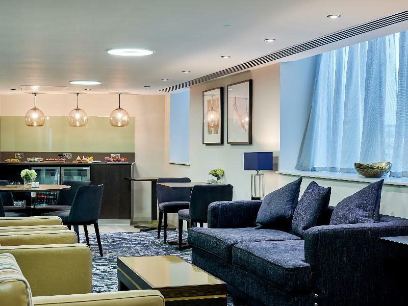 Hotel Park Regis