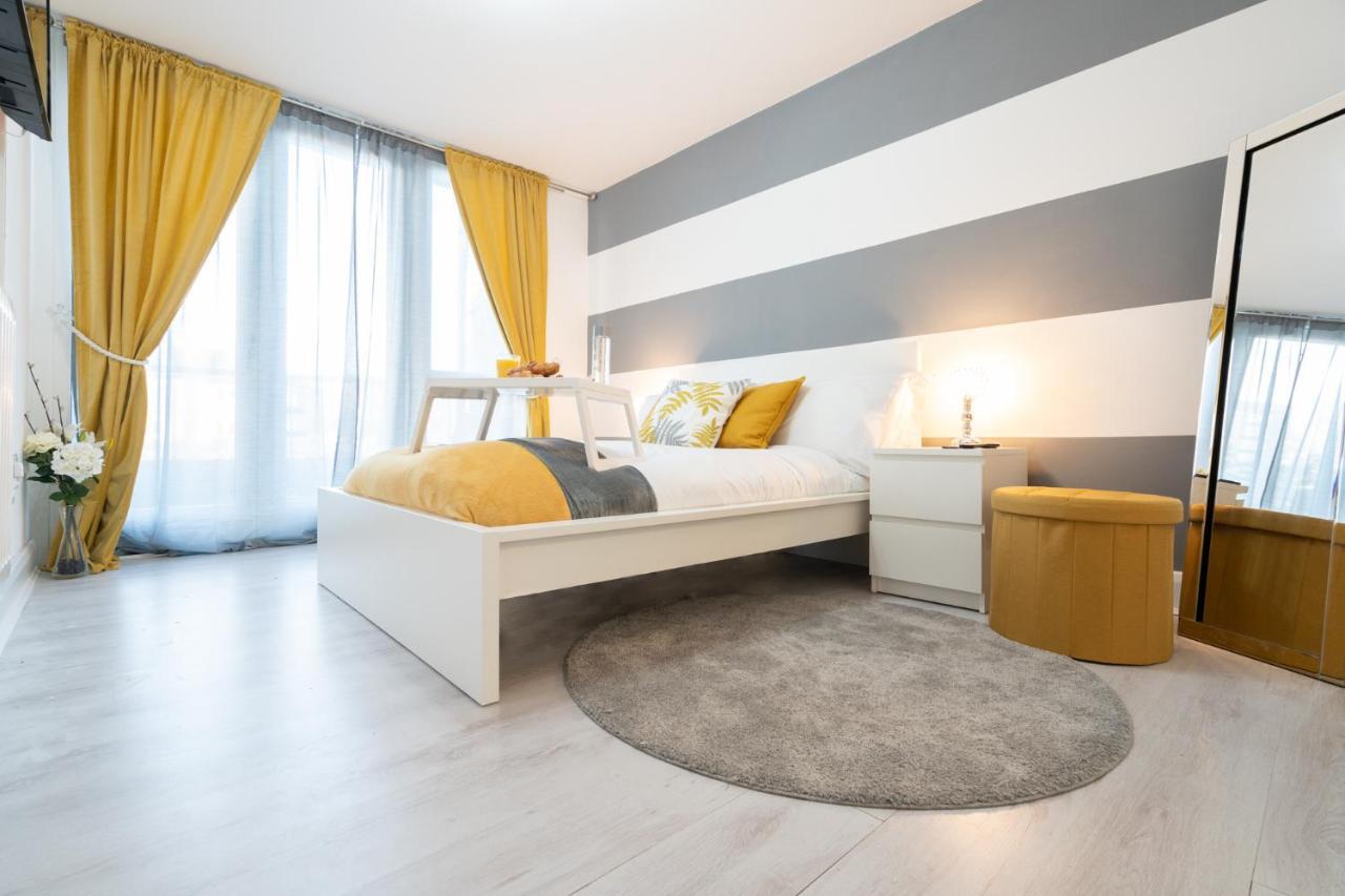 Apartment Modern Apartment- Birmingham- Broad Street & Brindley Place- 10 Min Walk From Bullring, 02 Arena, New Street Station & Grand *