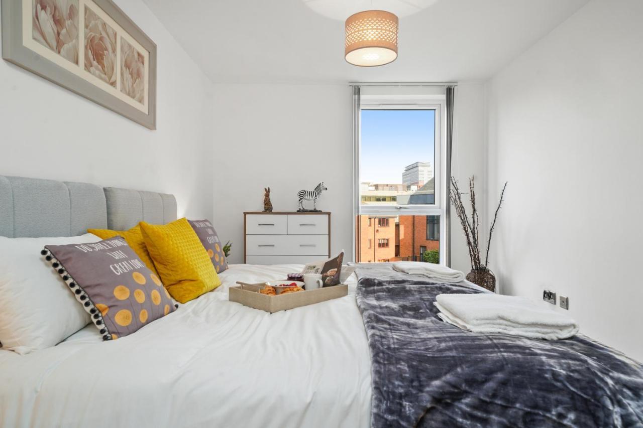 Onyx O2 Arena Brindley Place Broad Street Large Spacious Bed & Breakfast 2*