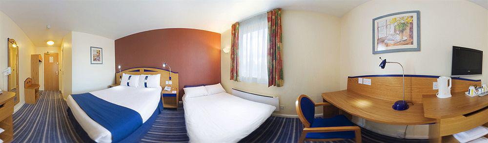 Express - Castle Bromwich, An Ihg 3*