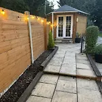 Huge 9 Bed Property Sleeps 17, Near Nec, City Centre, Hs2