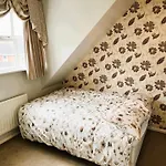 Piccadilly Rooms Near City Centre
