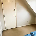 Piccadilly Rooms Near City Centre