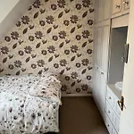 Piccadilly Rooms Near City Centre
