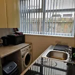Tudors Esuites Budget Apartments