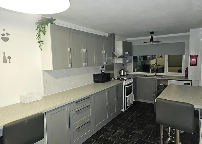 Immaculate 3Bedroom House In Birmingham