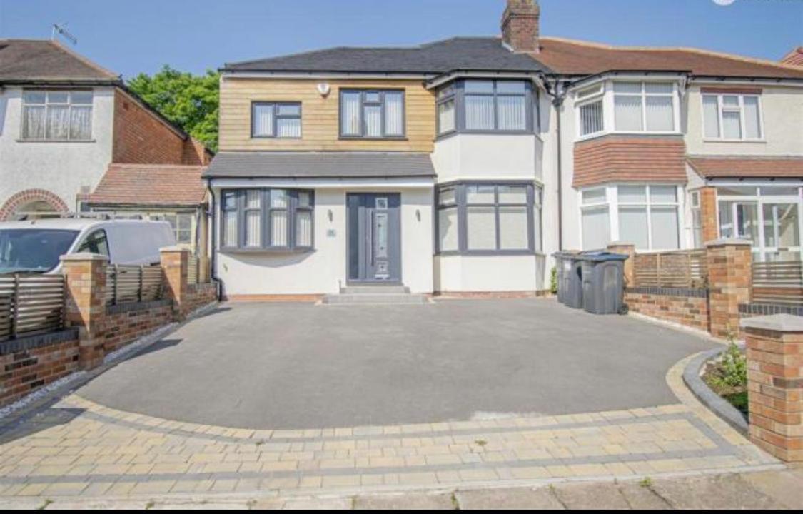 Painswick Road House *