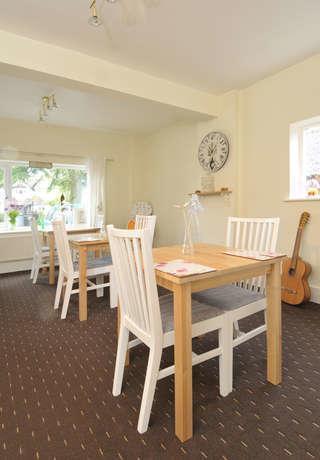 Broad Oaks Bed & Breakfast 3*