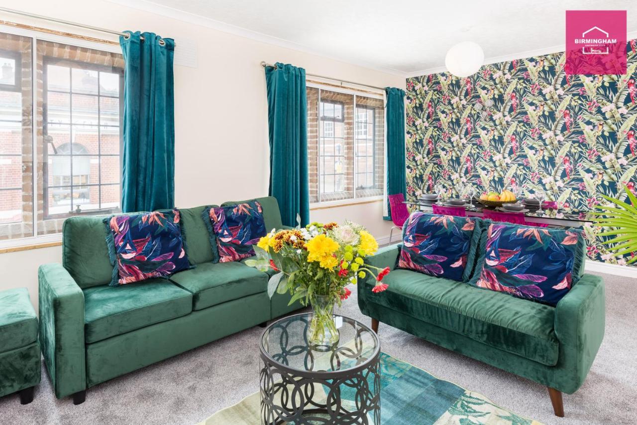 Coleshill Flexible Stay: Spacious 3-bedroom Birmingham