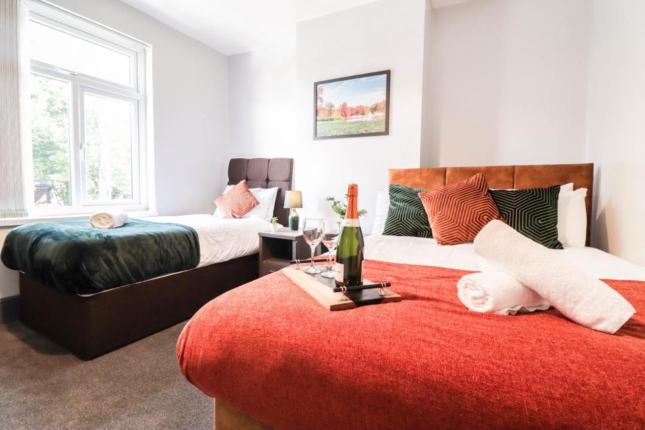 Cosy Contractor House - Free Wifi! Birmingham