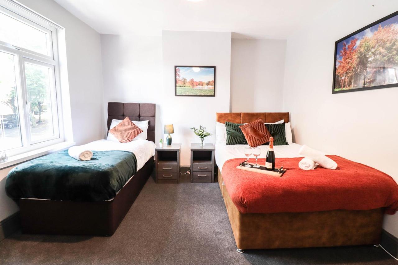 Cosy Contractor House - Free Wifi! Holiday home *