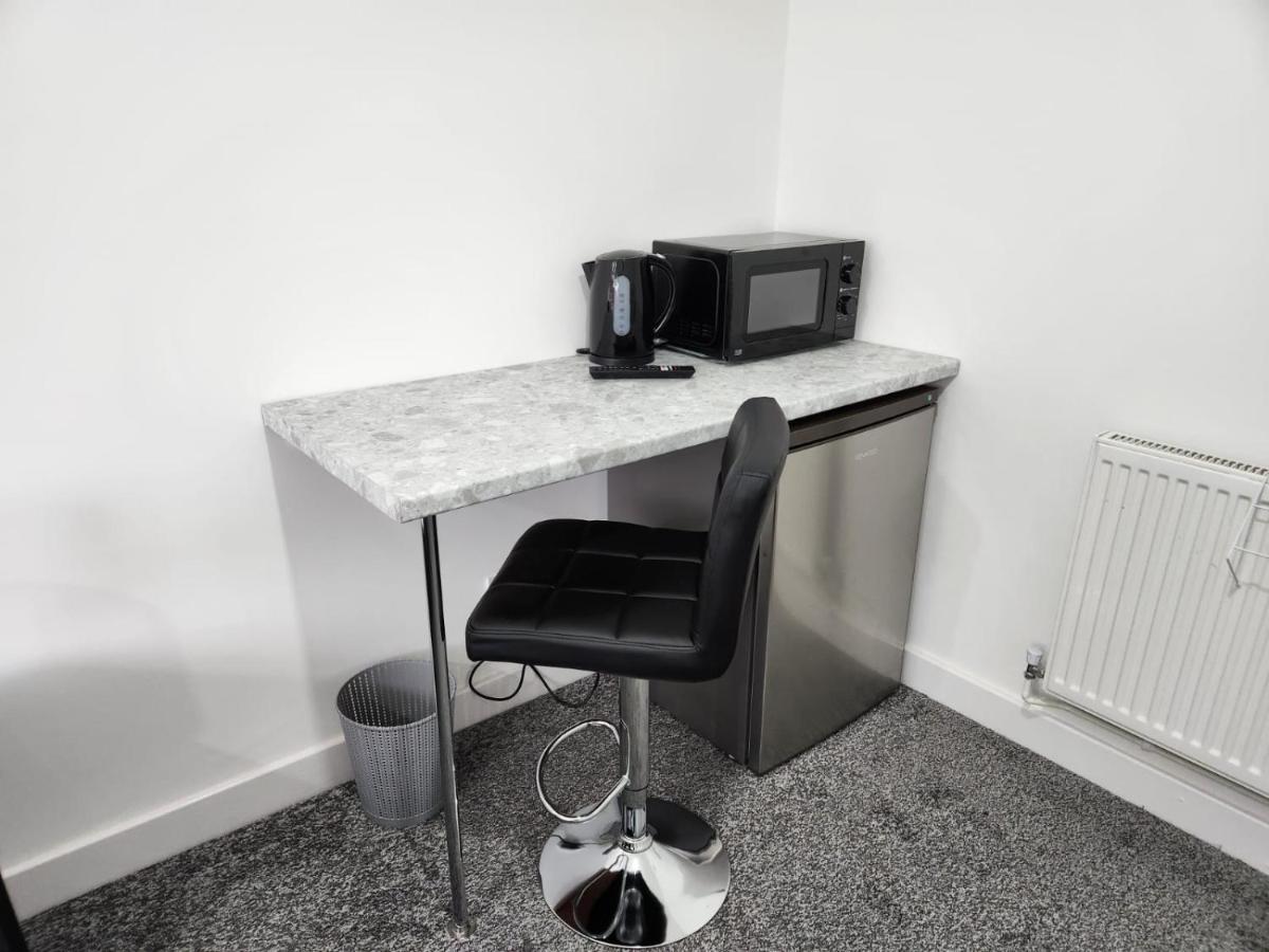 Guest house 4 Bedroom 2 Bathroom Shared House - Near Bhx And Nec *