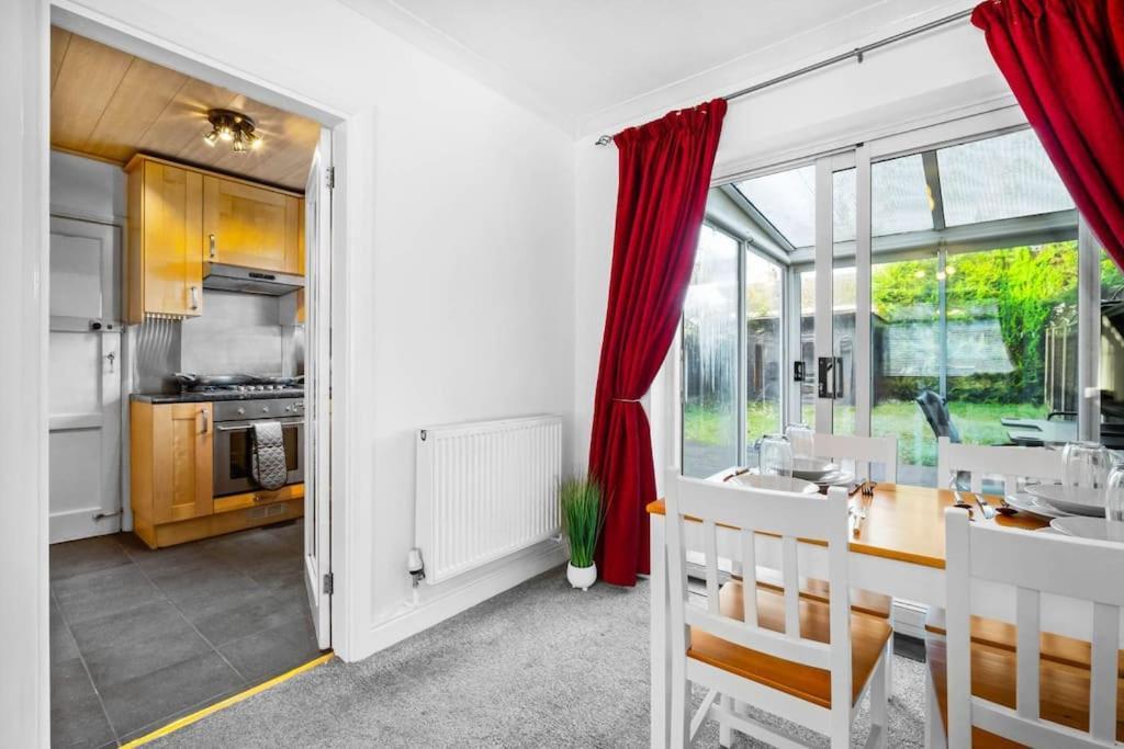 Holiday home Jlr,nec,resort World,bham Airport,hs2 Contractor Birmingham