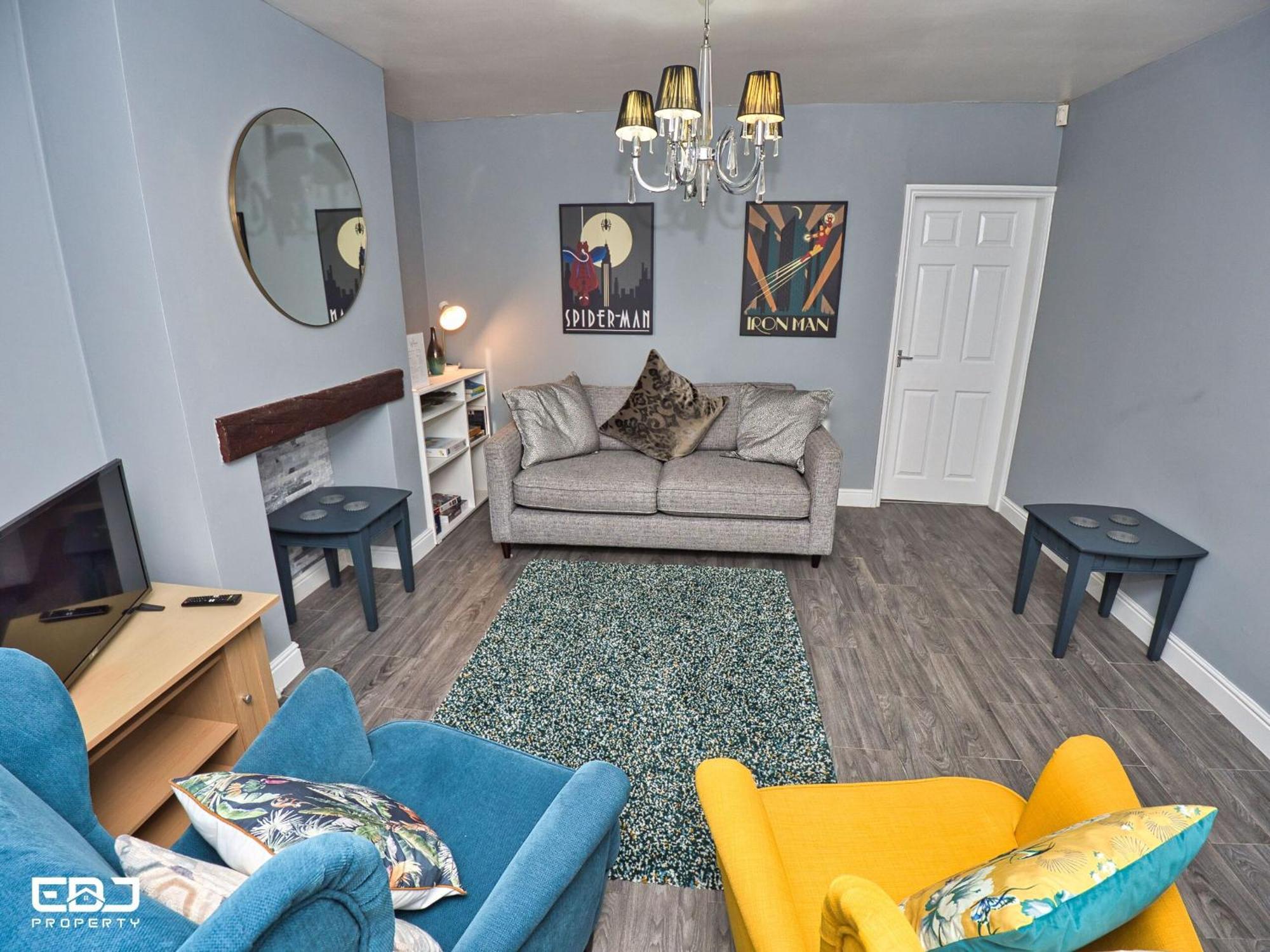 Chester House, Nec, Bham Airport, Jlr, Bham Business Park, World Holiday home *