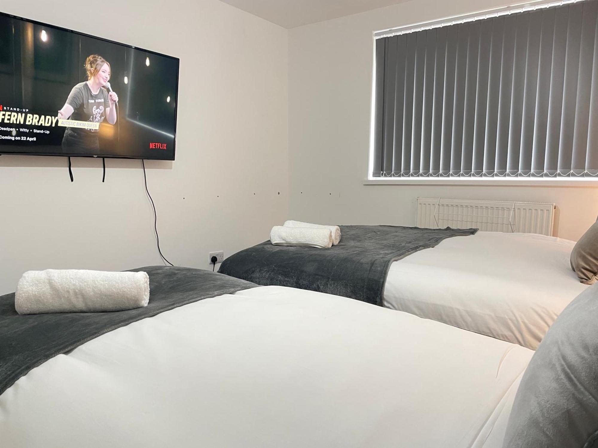 4 Bedroom 2 Bathroom Shared House - Near Bhx And Nec * Birmingham